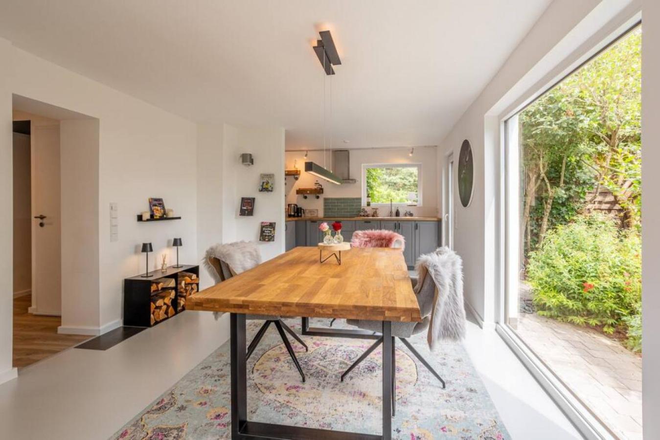 Adenauer Zwoelf - Das 5 Sterne Ferienhaus Mit Sauna Und Garten Am Eifelsteig Kerpen  Екстериор снимка